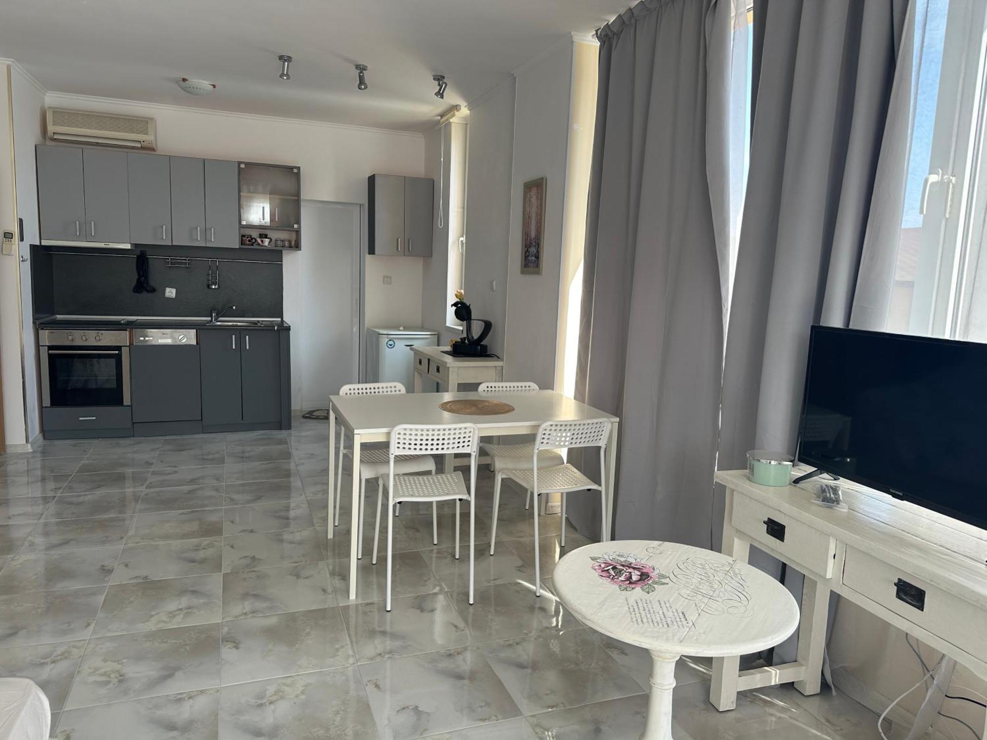 Oazis Sea View Apartment Ravda Bagian luar foto